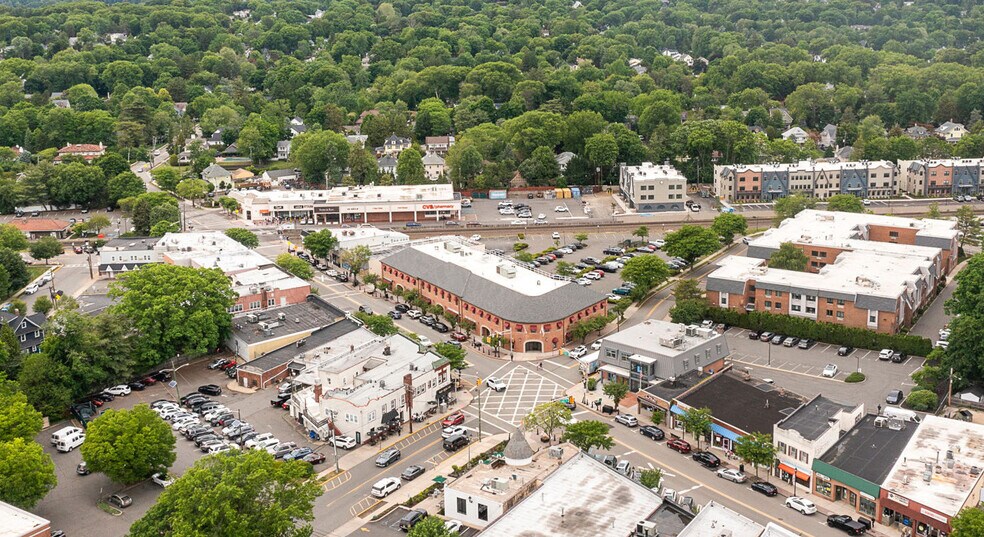 More Photos Of 201 Rock Rd, Glen Rock Office For Lease