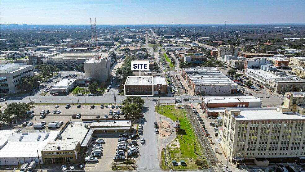 More Photos Of 123 William J Bryan Parkway, Bryan Warehouse For Sale