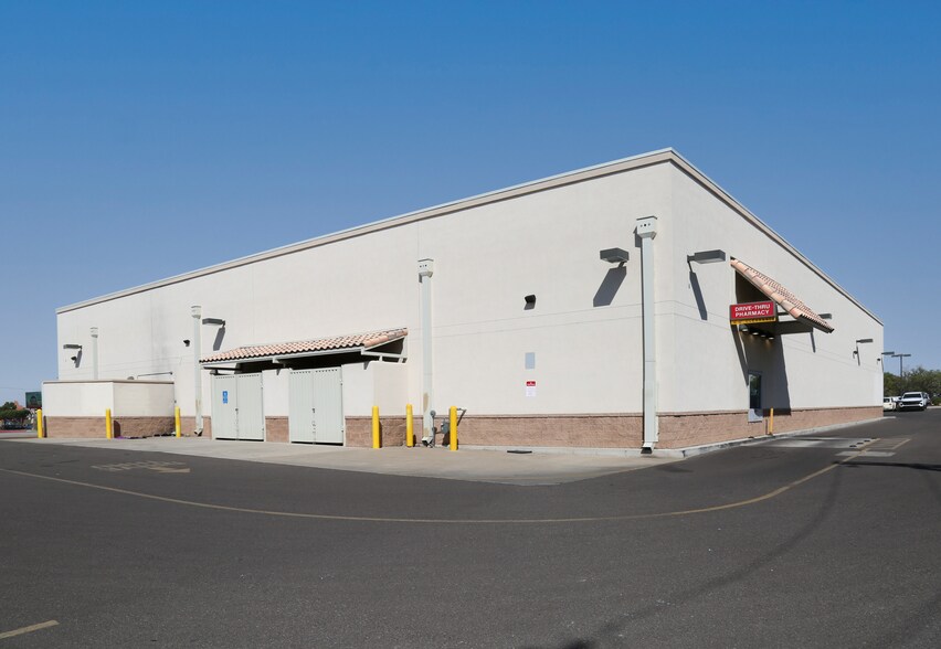 More Photos Of 3632 Menaul Blvd NE, Albuquerque Drugstore For Lease