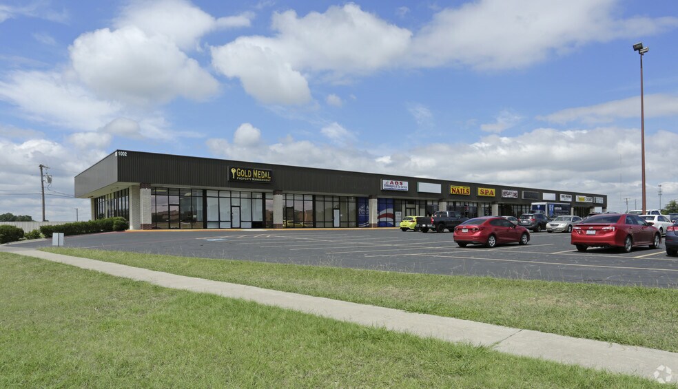 More Photos Of 1002 E Elms Rd, Killeen Unknown For Lease