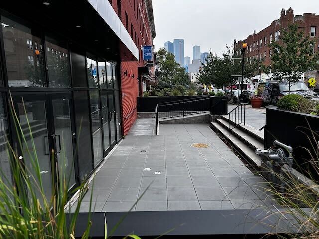 More Photos Of 669 Bergen Ave, Jersey City Apartments For Lease