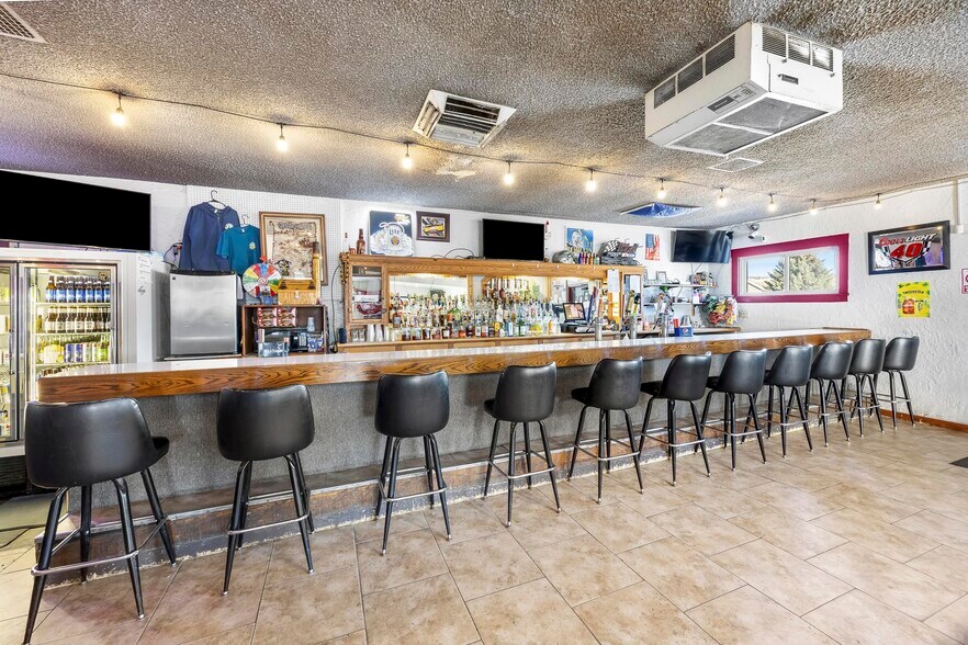 More Photos Of 2740 Elm St, Butte Bar For Sale