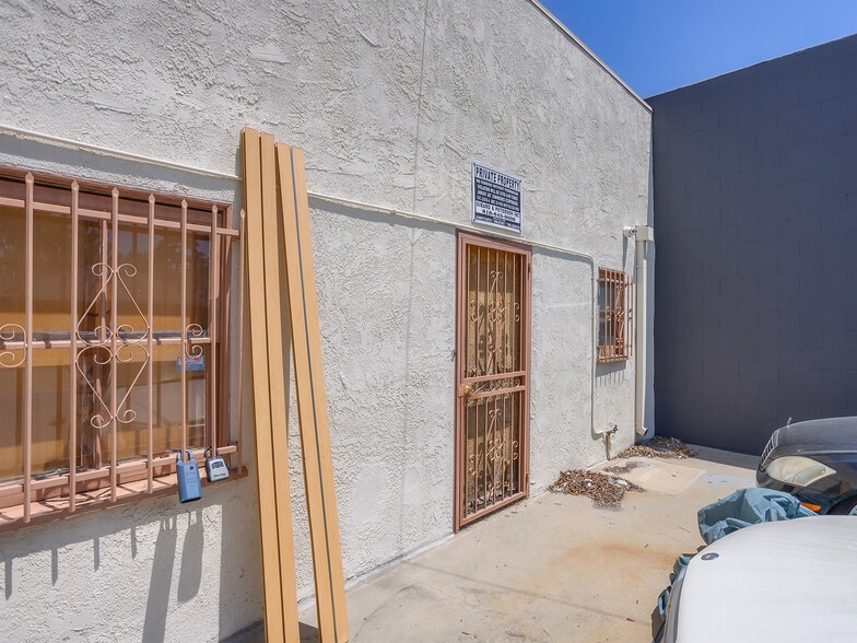 More Photos Of 4708-4710 W Magnolia Blvd., Burbank General Retail For Sale