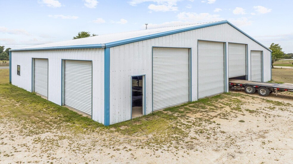 More Photos Of 7517 Us Highway 67, Stephenville Light Distribution For Sale