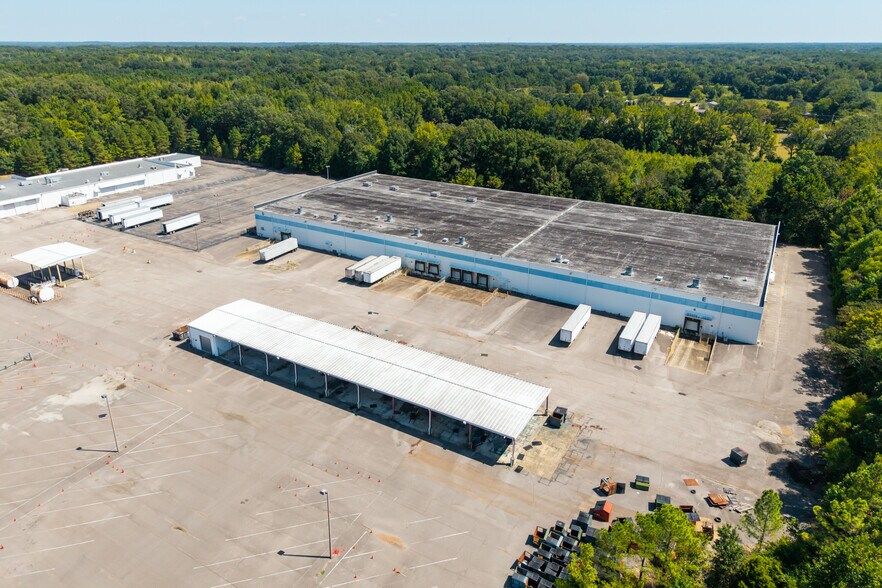 More Photos Of 2800 Grays Creek Dr., Arlington Warehouse For Lease