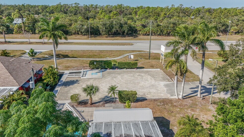 More Photos Of 17162 Toledo Blade Blvd, Port Charlotte Medical For Sale