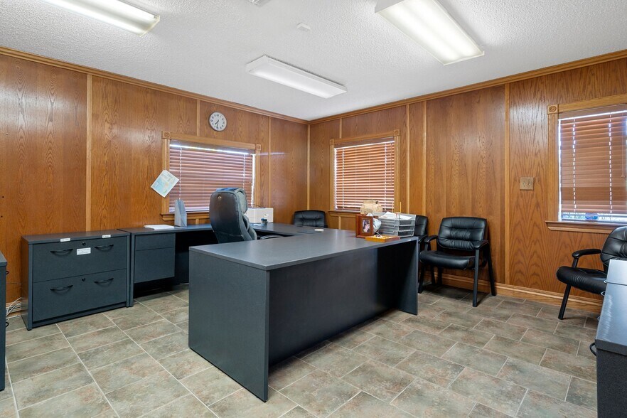 More Photos Of 62 Highway 40 W, Inglis Medical For Sale