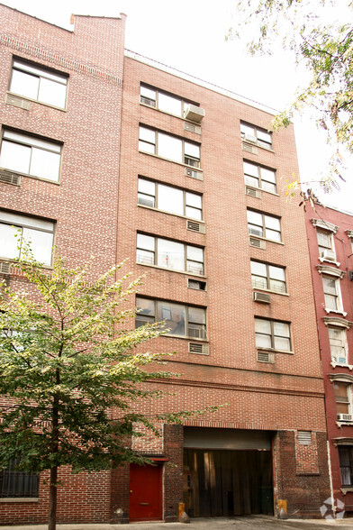 Primary Photo Of 452 W 45th St, New York Apartments For Lease