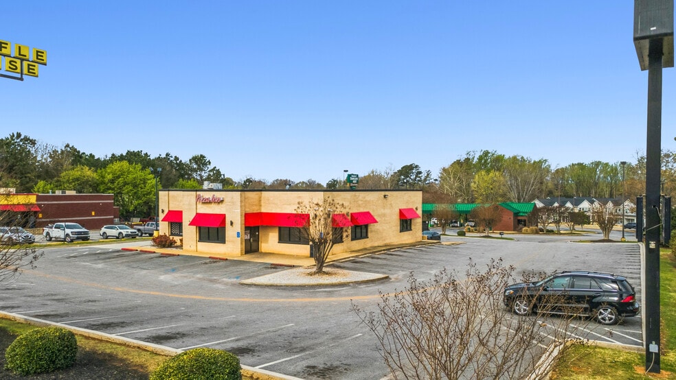 More Photos Of 515 Roe Center Ct, Travelers Rest Land For Lease