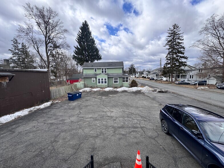 More Photos Of 1316 Central Ave, Albany Freestanding For Sale