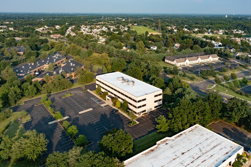 More Photos Of 2 Eves Dr, Marlton Unknown For Lease