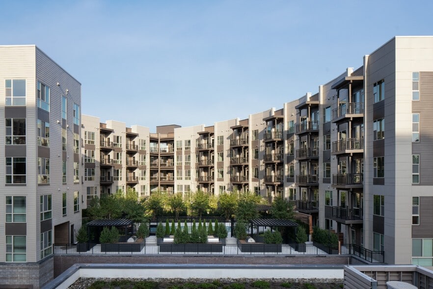 More Photos Of 1260 Spring St, Silver Spring Apartments For Lease