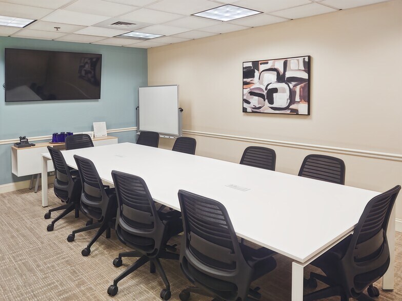 More Photos Of 22 Bull St, Savannah Coworking Space