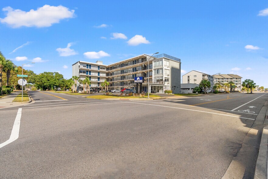 More Photos Of 2010 S Ocean Blvd, Myrtle Beach Apartments For Sale