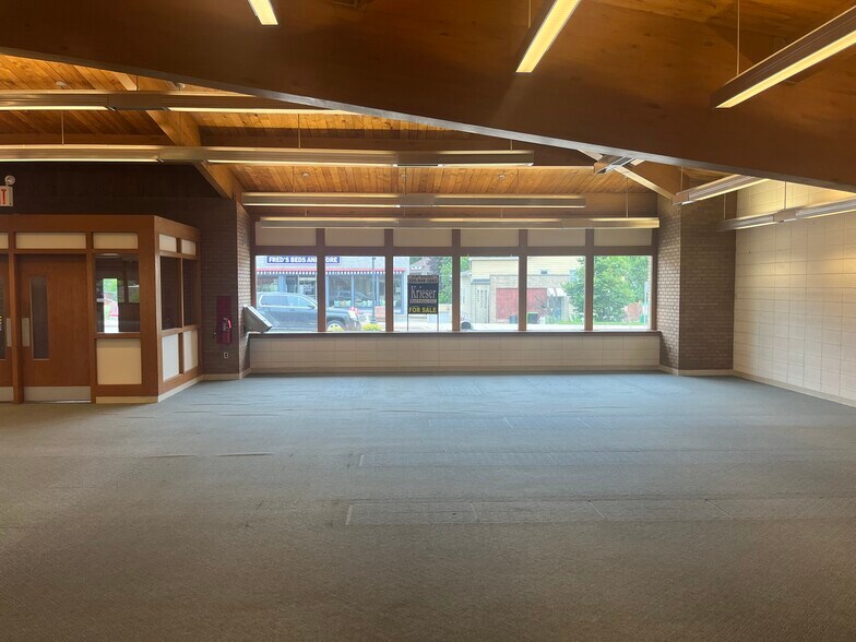 More Photos Of 111 N Main St, Mayville Public Library For Sale