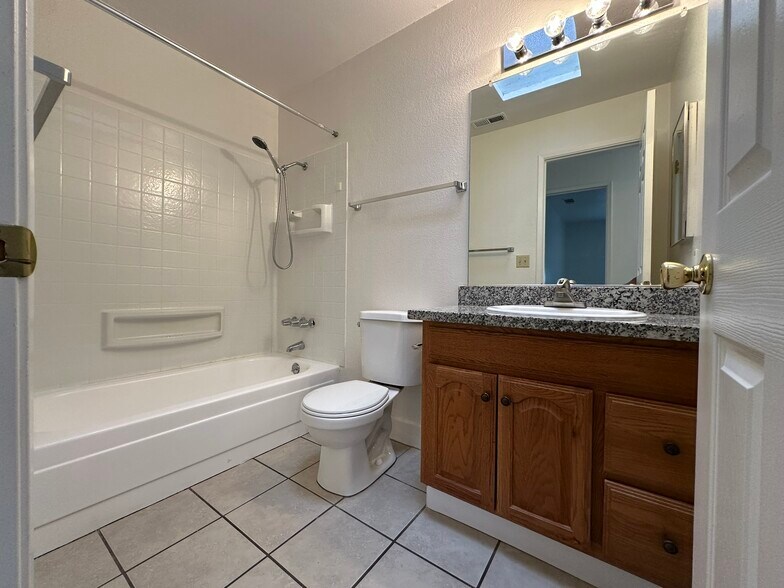 More Photos Of 3337 La Canada Dr, Cameron Park Apartments For Sale
