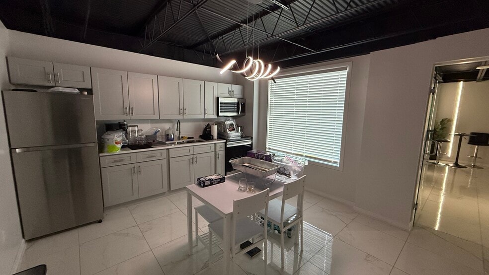 More Photos Of 5000 Silver Star Rd, Orlando Specialty For Sale