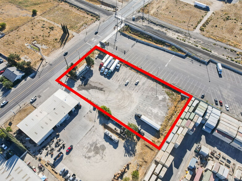 More Photos Of 1631 E Louise Ave, Lathrop Land For Lease