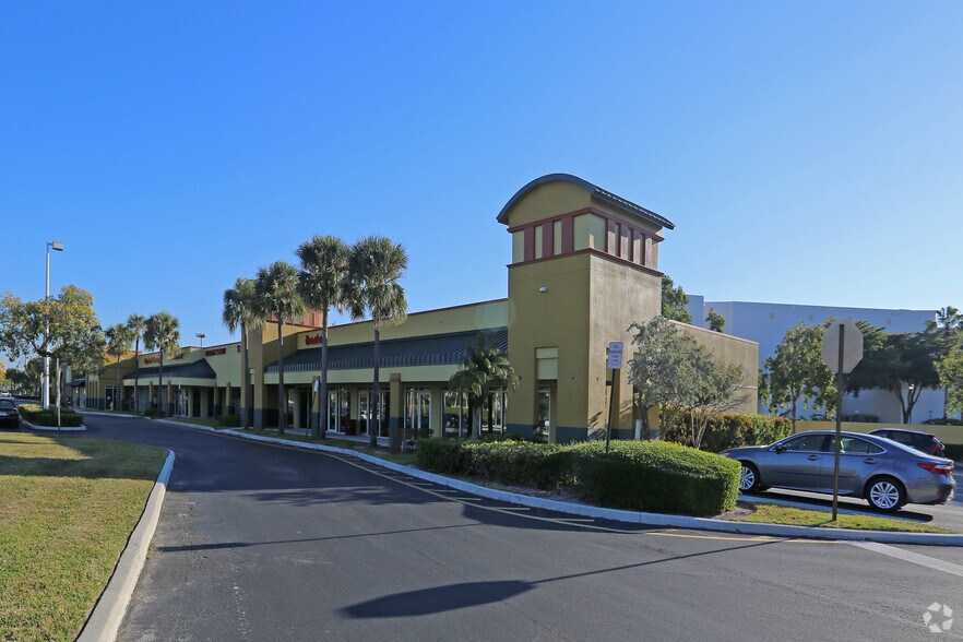 More Photos Of 7047-7251 NW 88th Ave, Tamarac Freestanding For Lease