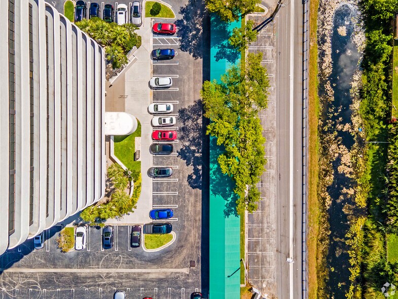 More Photos Of 2090 Palm Beach Lakes Blvd, West Palm Beach Unknown For Lease