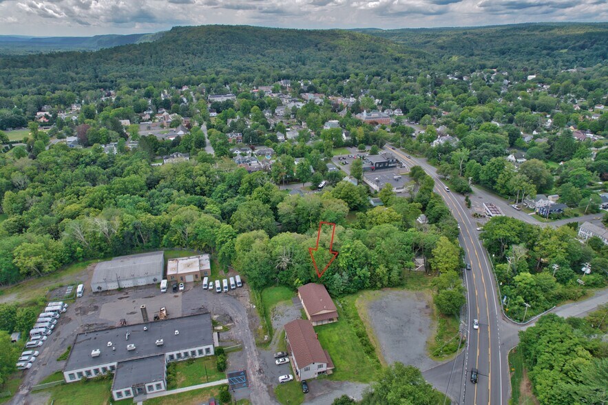 More Photos Of 105 Bennett Ave, Milford Specialty For Sale