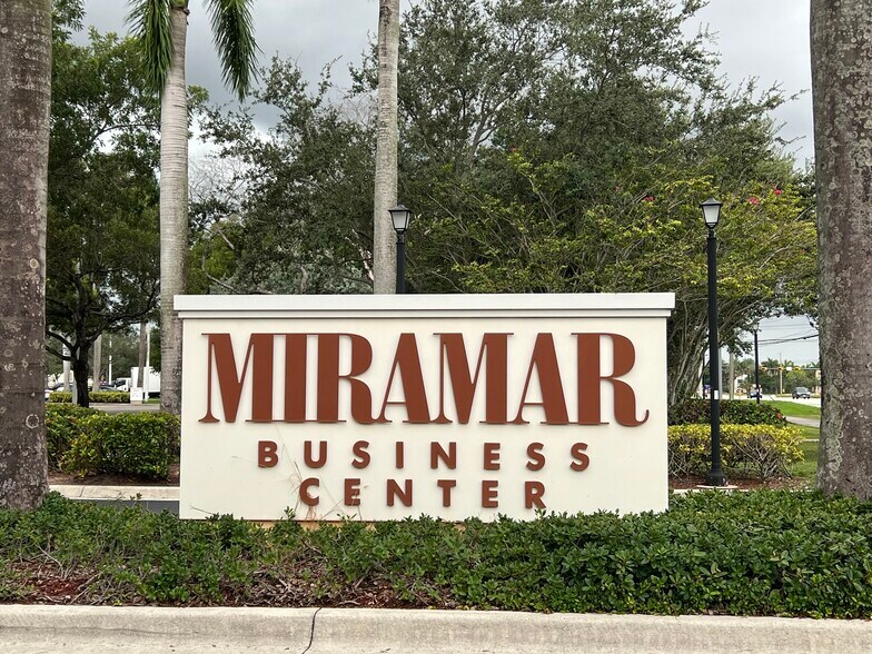 More Photos Of 11650 Miramar Pky, Miramar Industrial For Lease