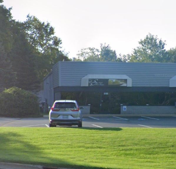 More Photos Of 3765-3773 Sky King Blvd, Kalamazoo Light Distribution For Lease