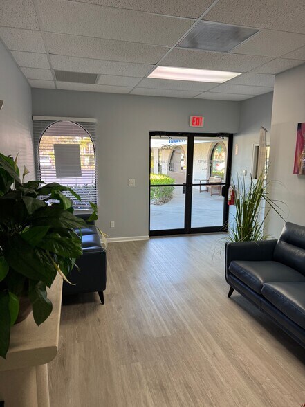 More Photos Of 8803-8833 Tamiami Trl E, Naples Unknown For Lease