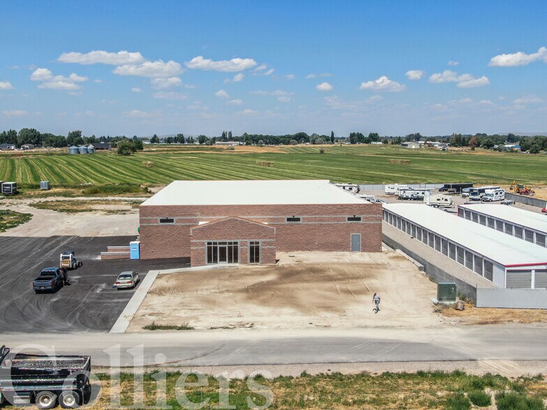 More Photos Of 12780 Go Way Ave, Chubbuck Warehouse For Sale