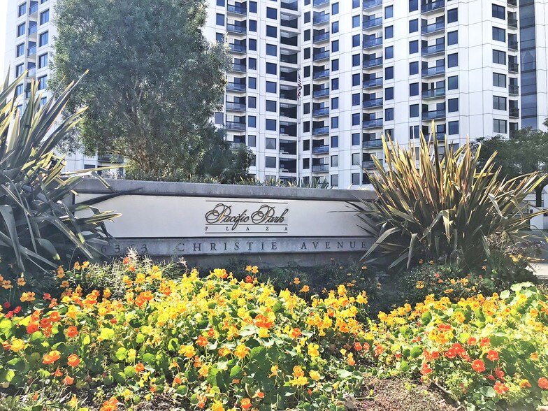 More Photos Of 6363 Christie Ave, Emeryville Apartments For Lease