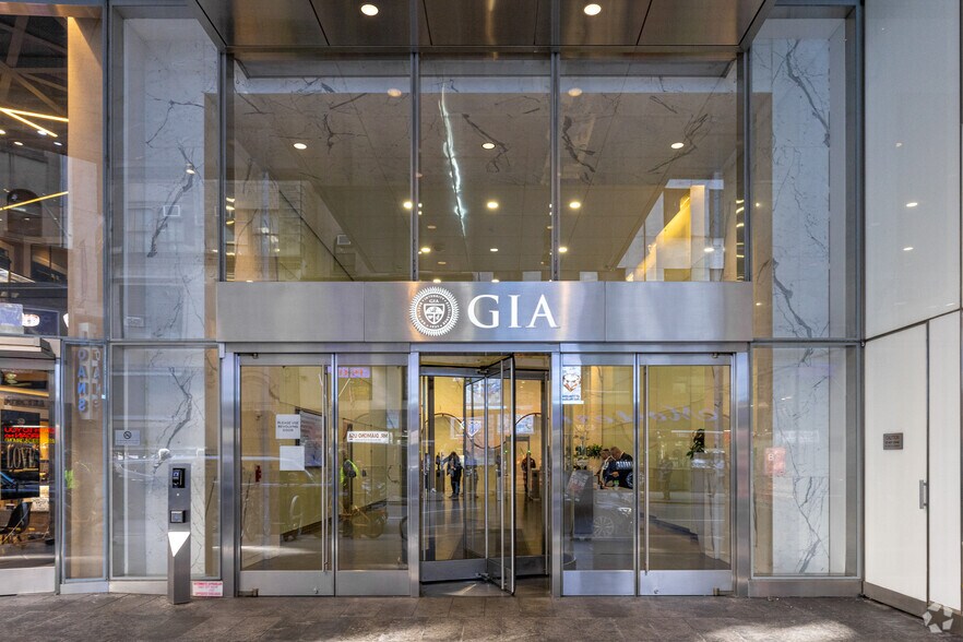 More Photos Of 50 W 47th St, New York Office Residential For Sale