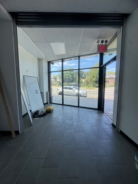 More Photos Of 106-14 Astoria Blvd, Flushing Office Residential For Lease