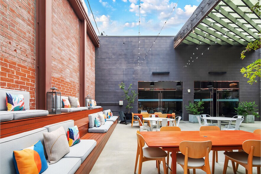 More Photos Of 8870 Washington Blvd, Culver City Loft Creative Space For Sale