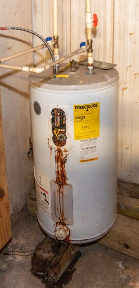 More Photos Of 2001 Windsor Ave, Baltimore Warehouse For Lease