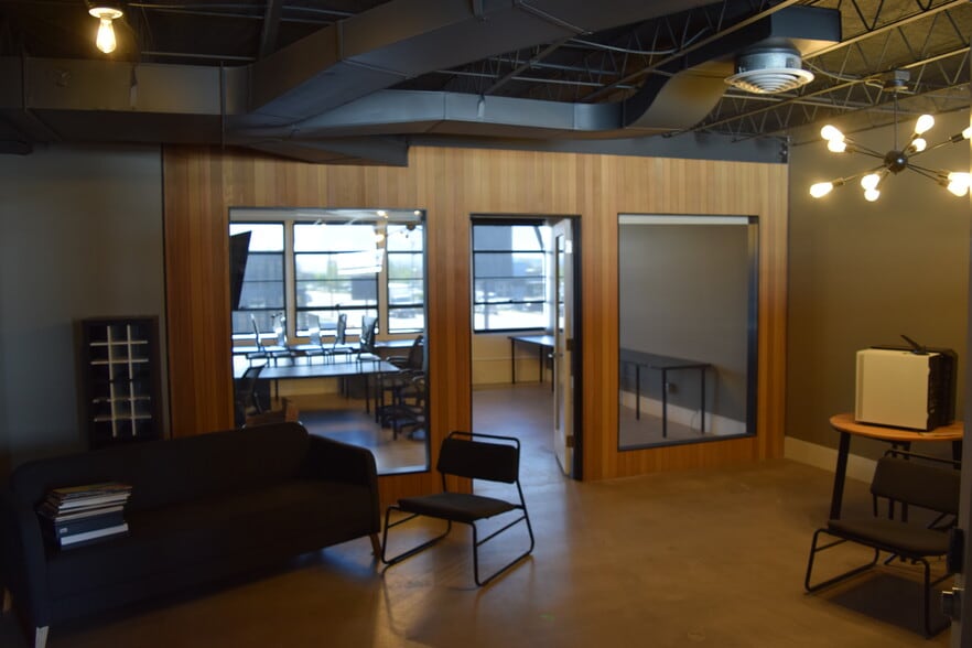 More Photos Of 1340 S Santa Fe Dr, Denver Office For Lease