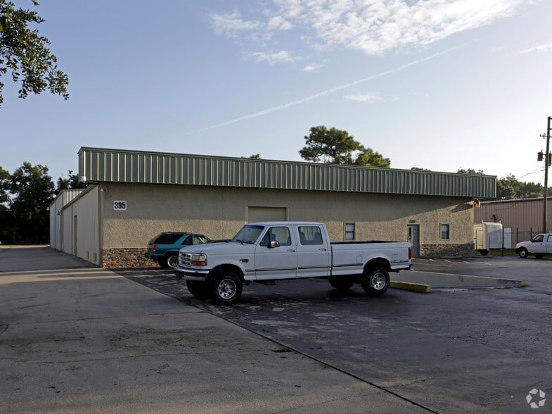 More Photos Of 395-397 Enterprise St, Ocoee Warehouse For Lease