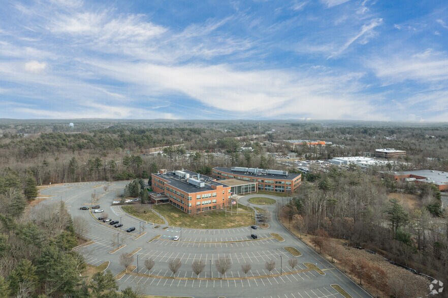 More Photos Of 1 Technology Pl, Rockland Office For Lease