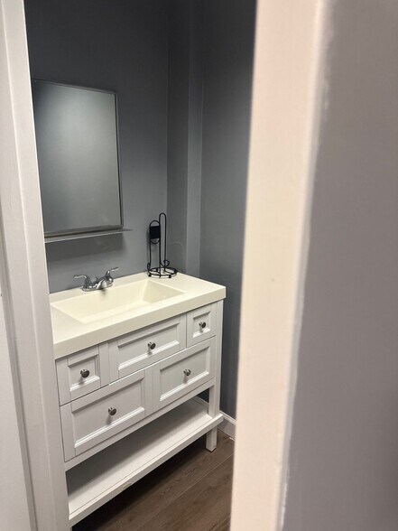 More Photos Of 3402 Belair Rd, Baltimore General Retail For Sale
