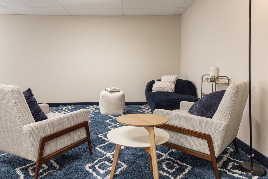 More Photos Of 125 Byrd Ave, Neenah Apartments For Sale