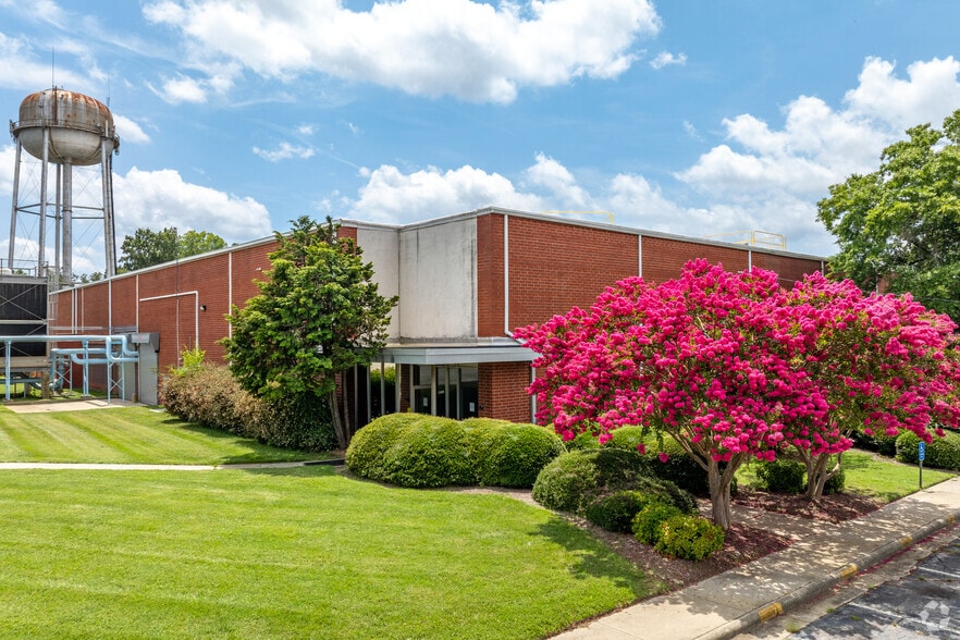 Primary Photo Of 335 Summit Rd, Eden Warehouse For Sale