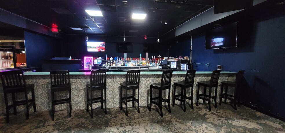 More Photos Of 7565 W 20th Ave, Hialeah Service For Sale