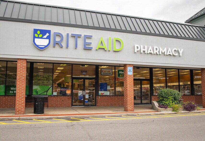 More Photos Of 5209-5259 Library Rd S, Bethel Park Unknown For Lease