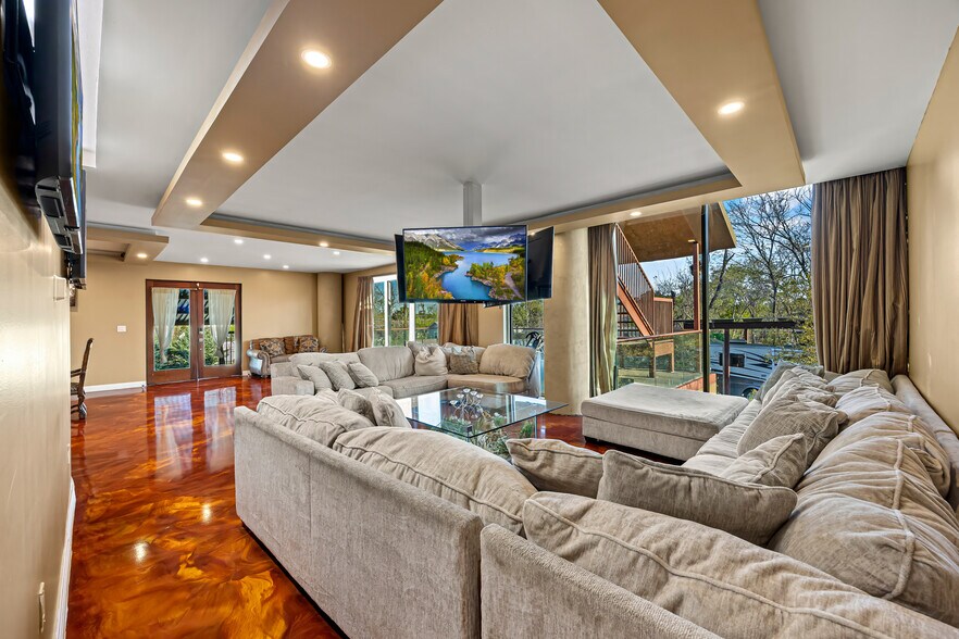 More Photos Of 4015 Luell St, Houston Specialty For Sale