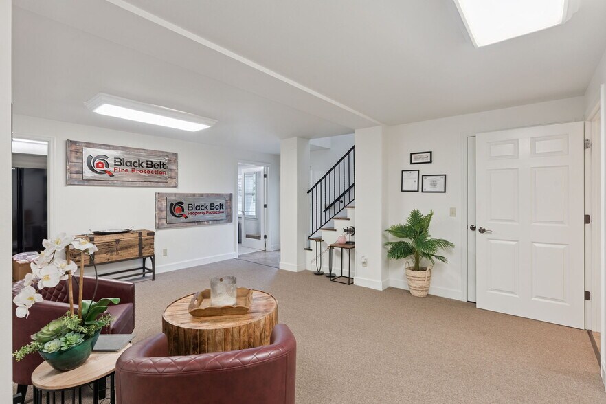 More Photos Of 1150 N Ronald Reagan Blvd, Longwood Office Residential For Sale