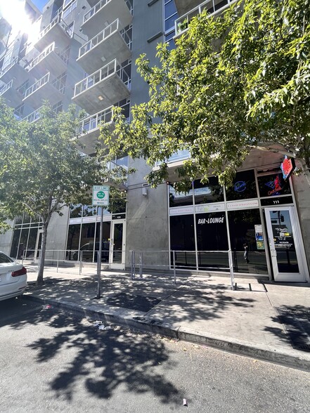 More Photos Of 353 E Bonneville Ave, Las Vegas Apartments For Sale