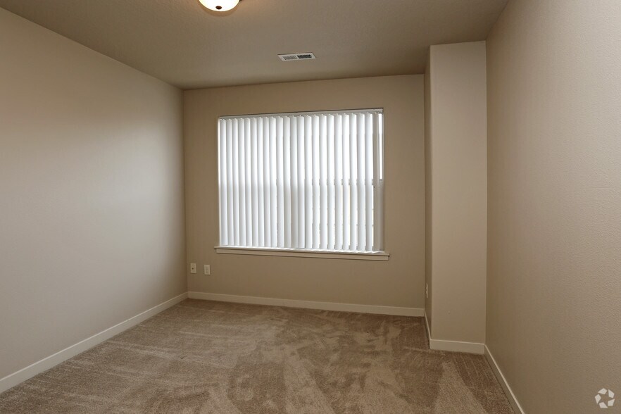 More Photos Of 19731 SW Athena Ct, Aloha Apartments For Sale