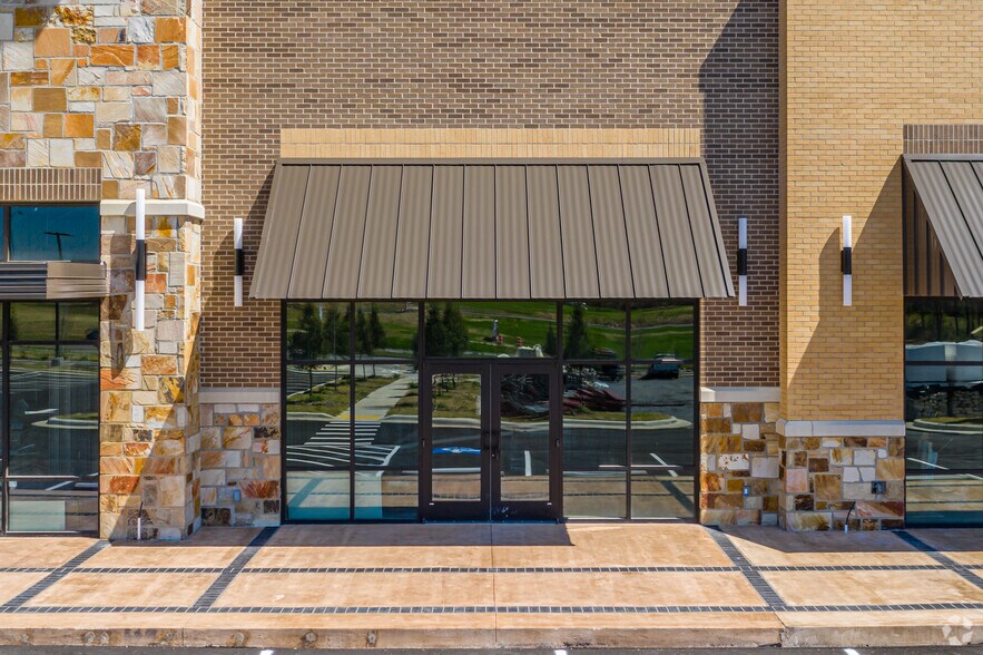 More Photos Of Chenal Pky, Little Rock Unknown For Lease