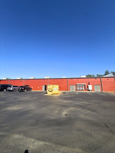 More Photos Of 201 London Pky, Birmingham Flex For Lease