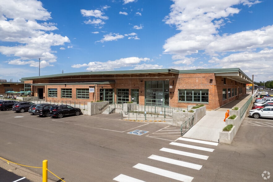 Primary Photo Of 3821-3851 N Steele St, Denver Showroom For Lease