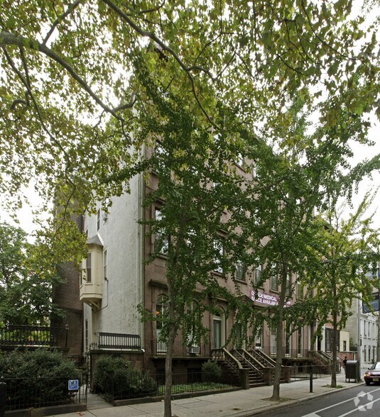 More Photos Of 818-824 Pine St, Philadelphia Medical For Lease